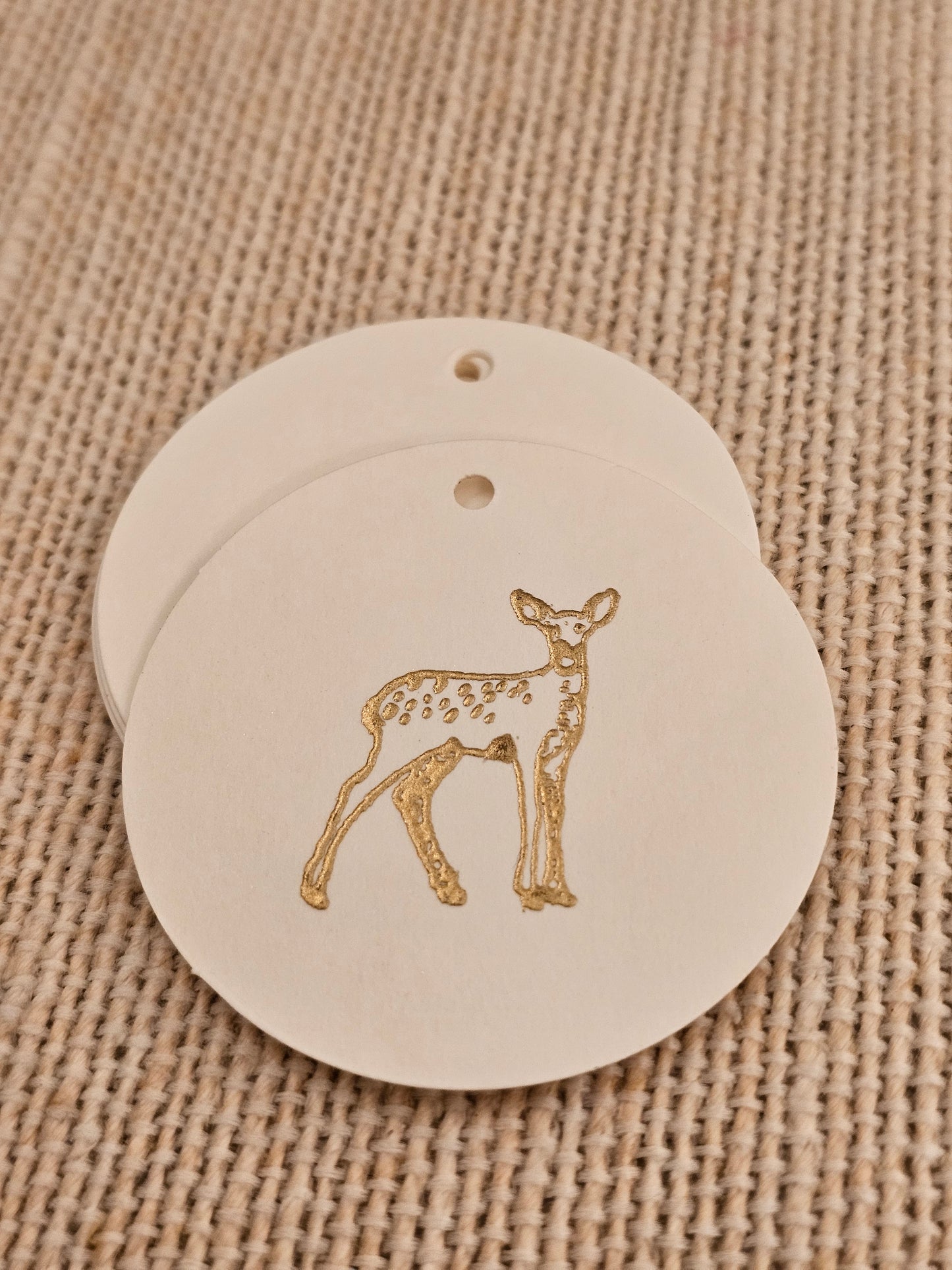 Deer Tags 10/pk - Gold Embossed Round